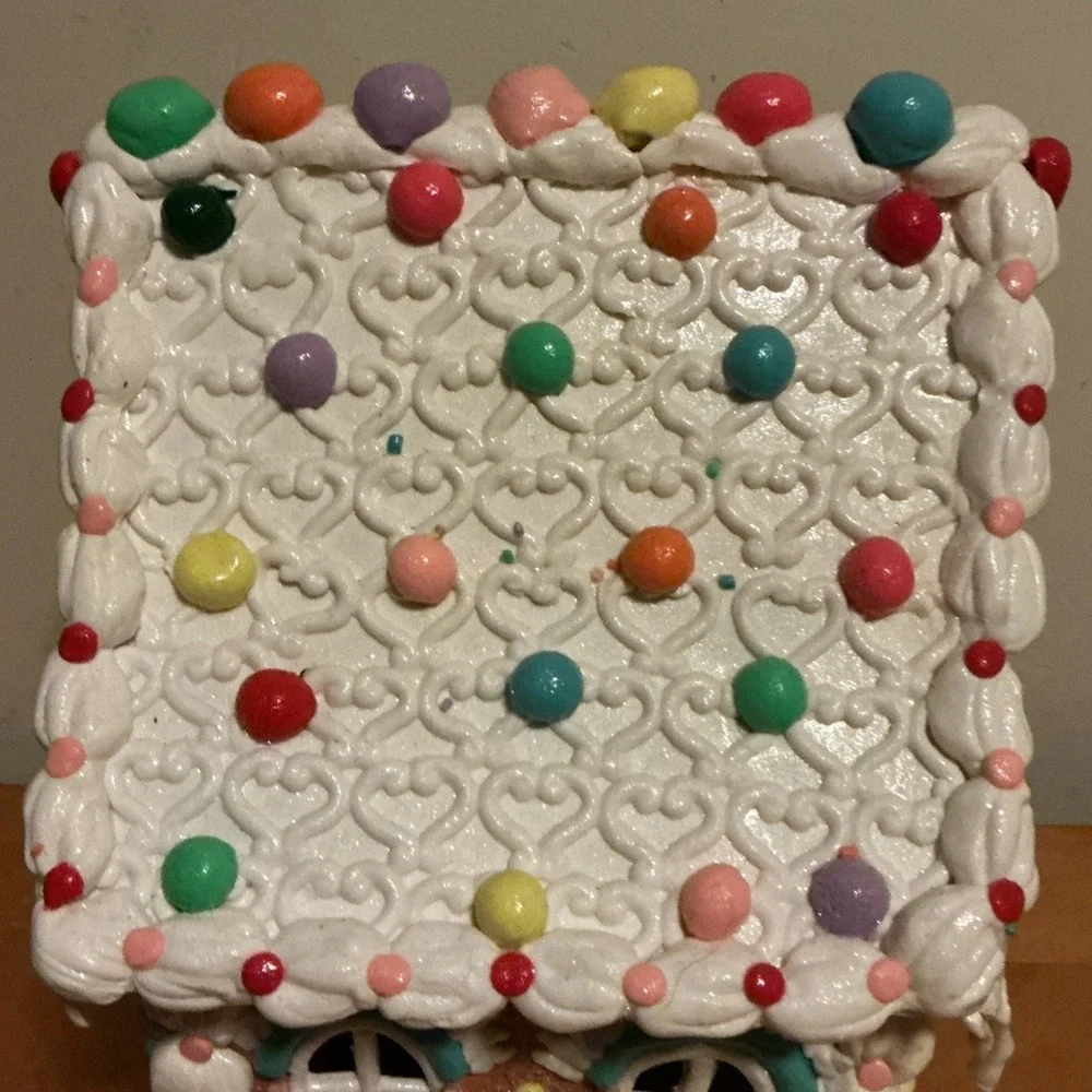 Claydough Gingerbread Lighted House 13.5" Tall Candy Canes Gumdrops - Picture 11 of 15